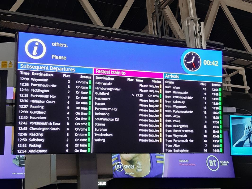 Infotec installs new colour mainboard at Waterloo Station